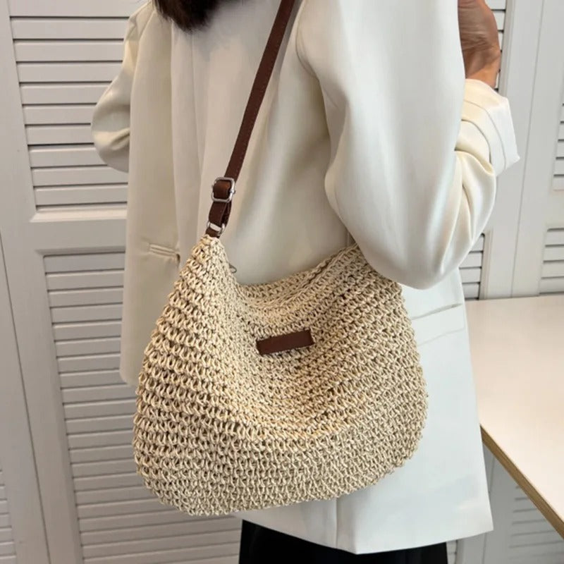 Straw shoulder bag